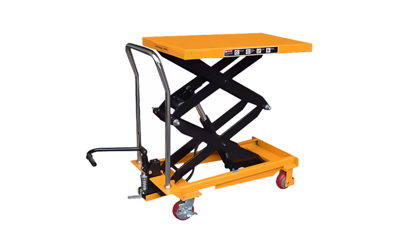 Wie hebt ein kleiner hydraulischer Hubwagen den Motor an?